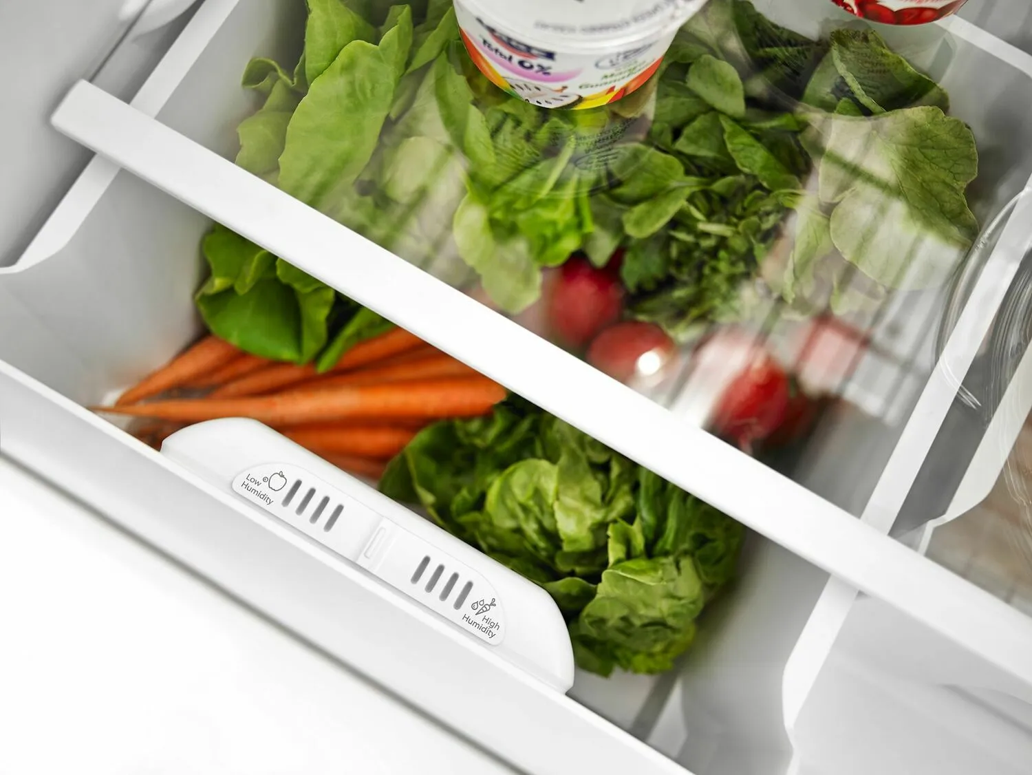 Amana ART308FFDW 30-Inch Wide Top-Freezer Refrigerator With Garden Fresh Crisper Bins - 18 Cu. Ft. - White