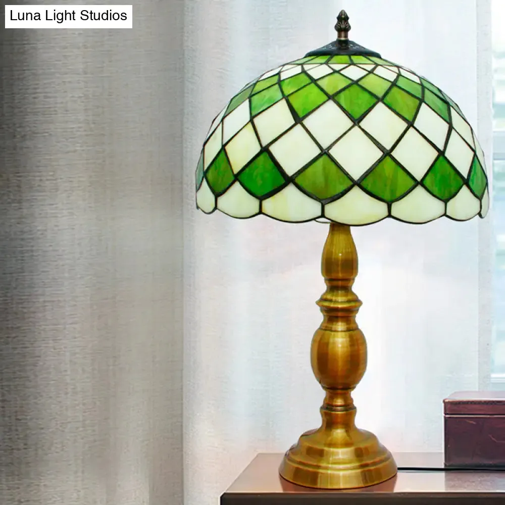 Aurore - 1- 1 Head Bedroom Nightstand Lighting Mediterranean Green Table Lamp with Lattice Bowl Cut Glass Shade