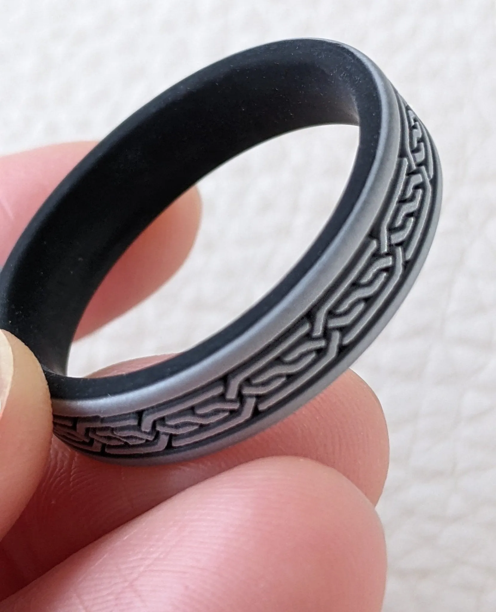 Celtic Band Silicone Ring - Engraved Dual Layer