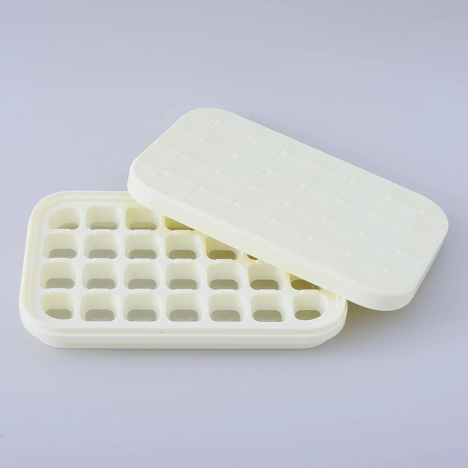 Homestic Ice Cube Tray | Off White | ZX23101-B