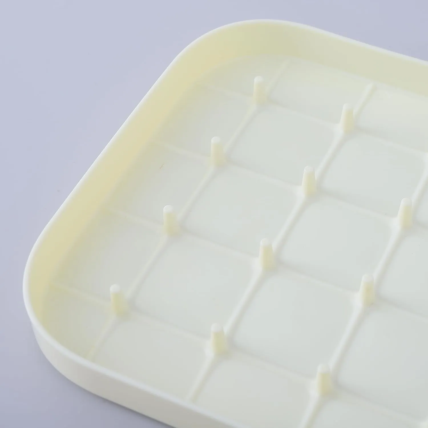 Homestic Ice Cube Tray | Off White | ZX23101-B