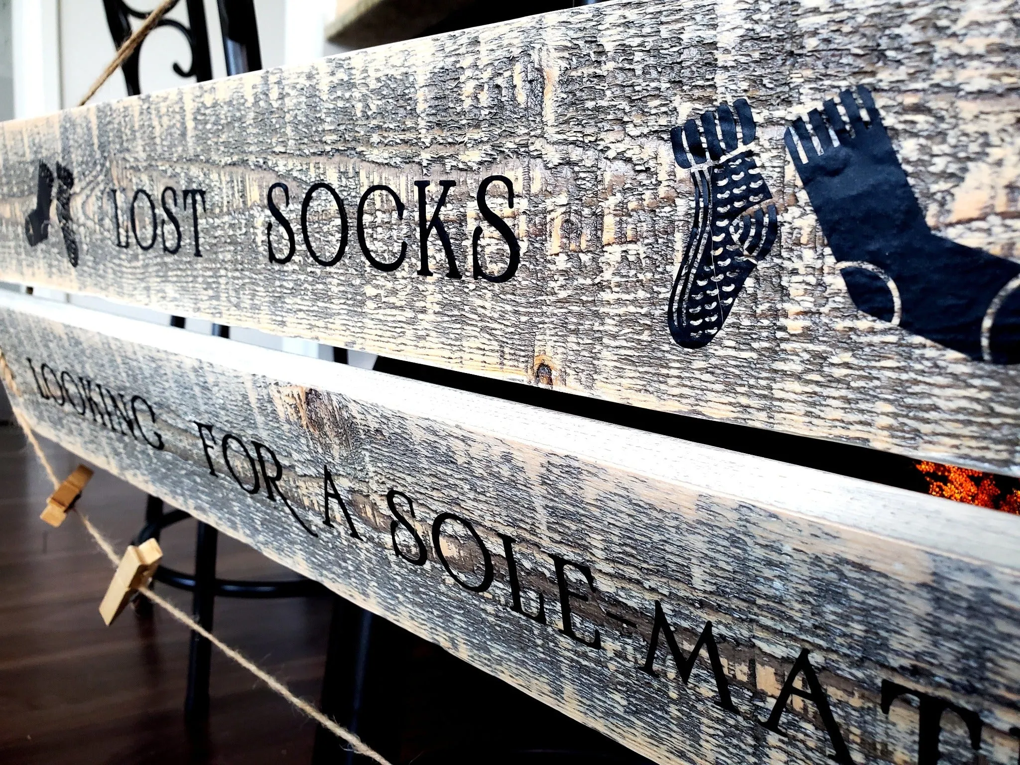 Lost Socks Laundry Room Sign - A Fun and Stylish Way to Keep Track of Your Socks!